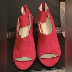 Adrienne Vittadini Red